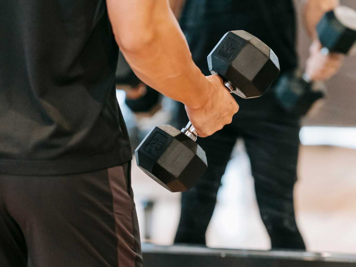Gimnasio y piscina Aquarovi